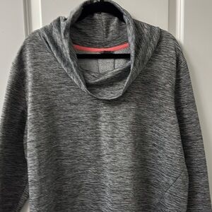 🔴SOLD!!! 🔴Woman’s Eddie Bauer Cowl Neck Sweater Size 2XL